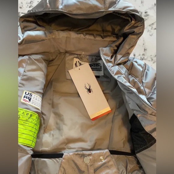 NWT Spyder kids Atlas Bitsy down jacket - Picture 7 of 8